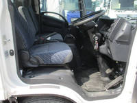 いすゞエルフクレーン4段小型（2t・3t）[写真27]