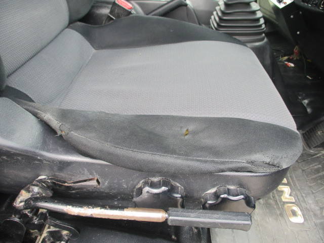 日野レンジャーミキサー車（コンクリートミキサー）増トン（6t・8t）[写真25]