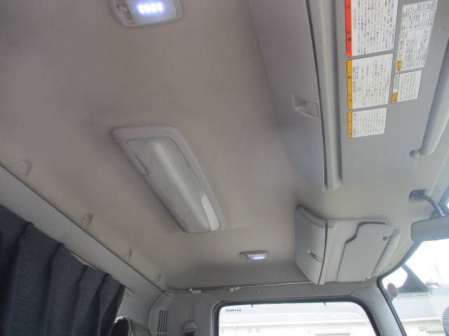 日野レンジャーミキサー車（コンクリートミキサー）増トン（6t・8t）[写真27]