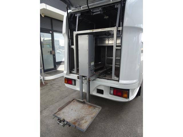 いすゞエルフ消防車小型（2t・3t）[写真19]