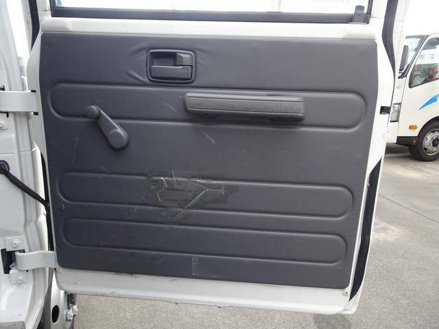 いすゞエルフ消防車小型（2t・3t）[写真34]