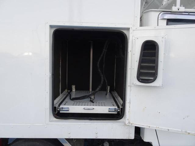 三菱ふそうキャンターその他の形状小型（2t・3t）[写真11]