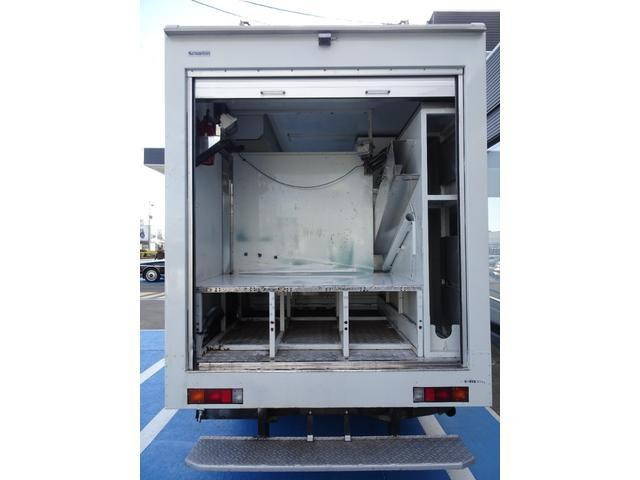 三菱ふそうキャンターその他の形状小型（2t・3t）[写真17]