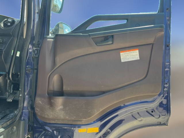 日野プロフィアコンテナ専用車大型（10t）[写真33]