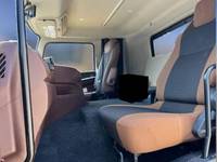 日野プロフィアコンテナ専用車大型（10t）[写真34]