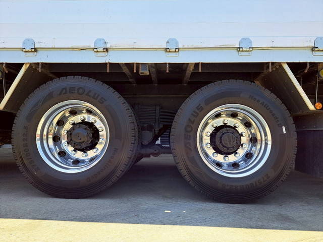 いすゞギガクレーン5段大型（10t）[写真15]