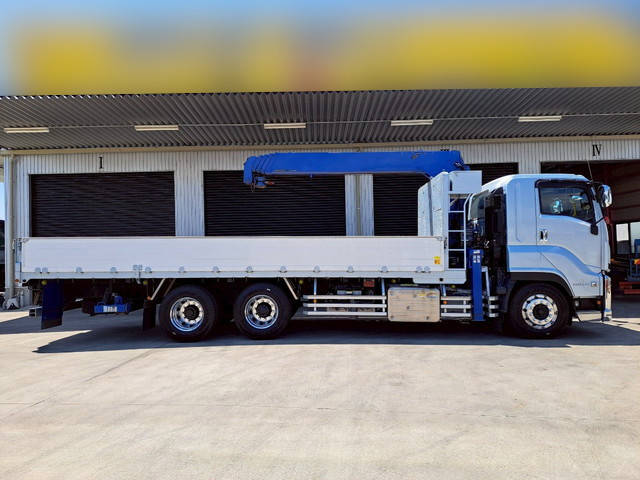 いすゞギガクレーン5段大型（10t）[写真07]