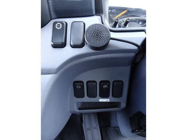 三菱ふそうキャンターパネルバン小型（2t・3t）[写真22]