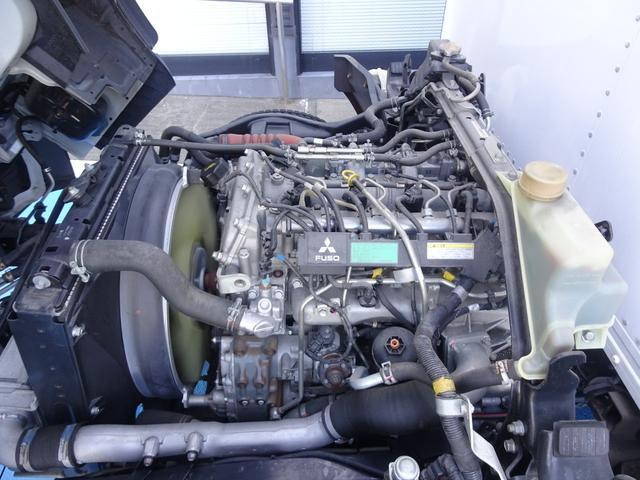 三菱ふそうキャンターパネルバン小型（2t・3t）[写真31]