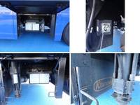 三菱ふそうキャンターパネルバン小型（2t・3t）[写真34]