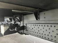 いすゞエルフアルミバン小型（2t・3t）[写真26]