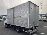 いすゞエルフアルミバン小型（2t・3t）[写真02]