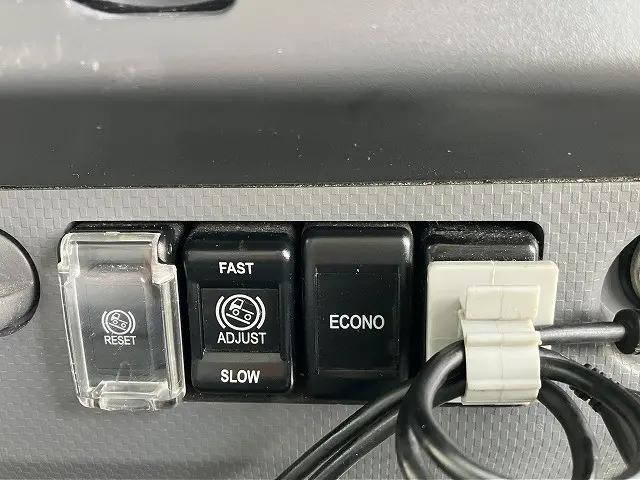 いすゞエルフアルミバン小型（2t・3t）[写真38]