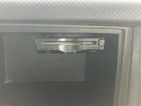 いすゞエルフアルミバン小型（2t・3t）[写真40]