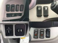 三菱ふそうキャンターアルミバン小型（2t・3t）[写真35]