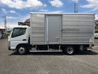 三菱ふそうキャンターアルミバン小型（2t・3t）[写真10]