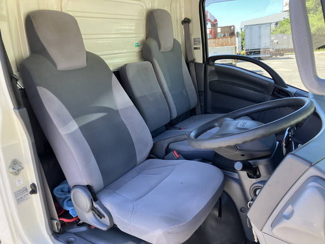 いすゞエルフパネルバン小型（2t・3t）[写真35]