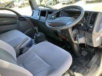 いすゞエルフパネルバン小型（2t・3t）[写真37]