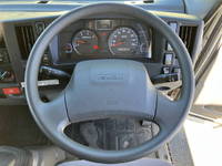 いすゞエルフパネルバン小型（2t・3t）[写真38]