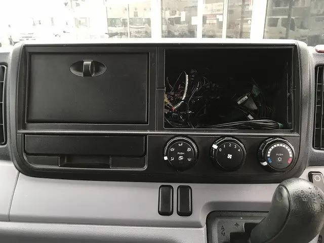 日産アトラスダブルキャブ（Wキャブ）小型（2t・3t）[写真31]