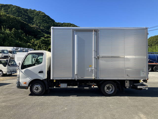 日野デュトロアルミバン小型（2t・3t）[写真05]