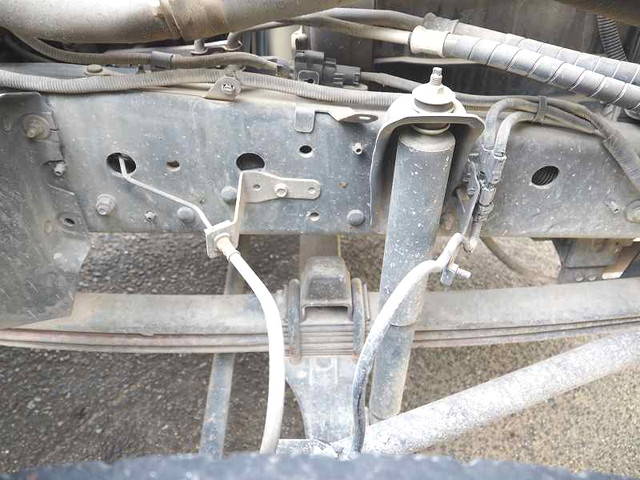 日野レンジャー平ボディ中型（4t）[写真11]