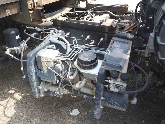 日野レンジャー平ボディ中型（4t）[写真12]