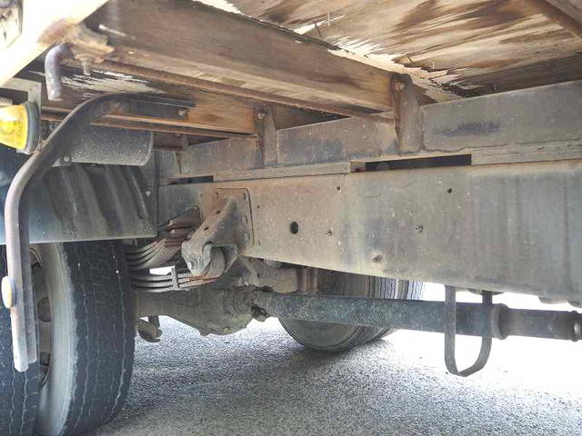 日野レンジャー平ボディ中型（4t）[写真15]