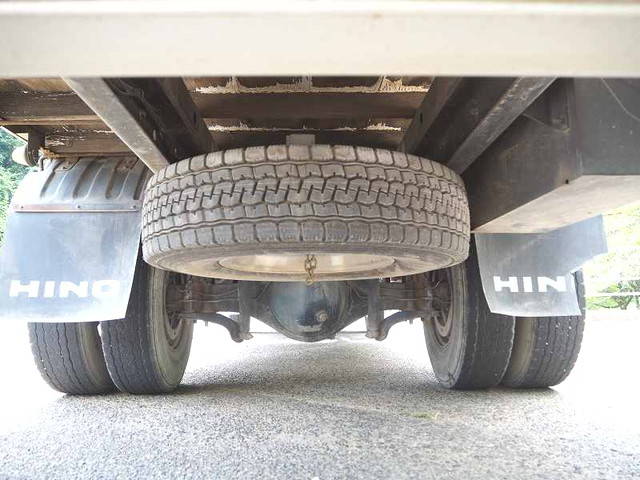 日野レンジャー平ボディ中型（4t）[写真20]