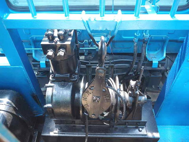 UDトラックスコンドルセルフローダー増トン（6t・8t）[写真18]