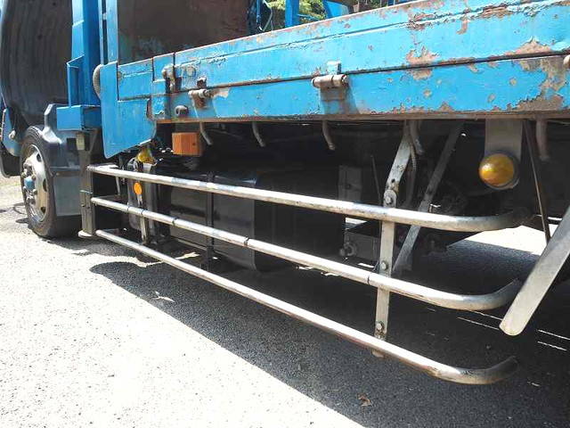 UDトラックスコンドルセルフローダー増トン（6t・8t）[写真31]