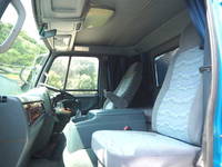 UDトラックスコンドルセルフローダー増トン（6t・8t）[写真37]