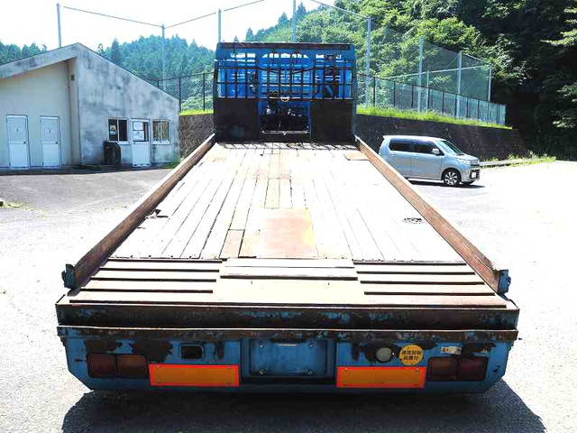 UDトラックスコンドルセルフローダー増トン（6t・8t）[写真06]