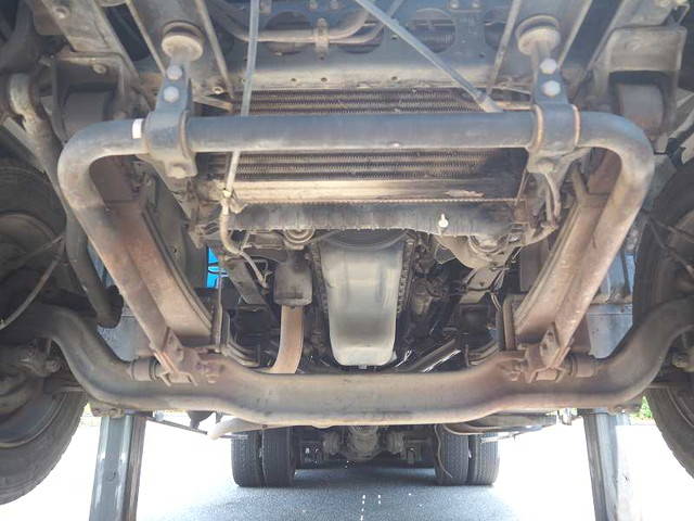 UDトラックスコンドルセルフローダー増トン（6t・8t）[写真09]