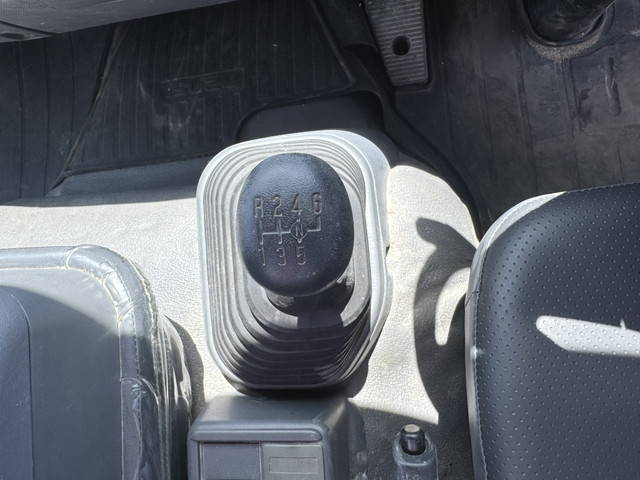 いすゞフォワードクレーン4段中型（4t）[写真18]