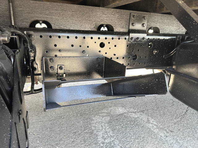 いすゞフォワードクレーン4段中型（4t）[写真33]