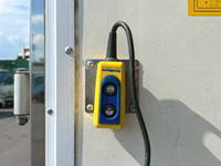 三菱ふそうキャンター冷凍車（冷蔵車）小型（2t・3t）[写真13]