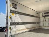 三菱ふそうキャンター冷凍車（冷蔵車）小型（2t・3t）[写真15]