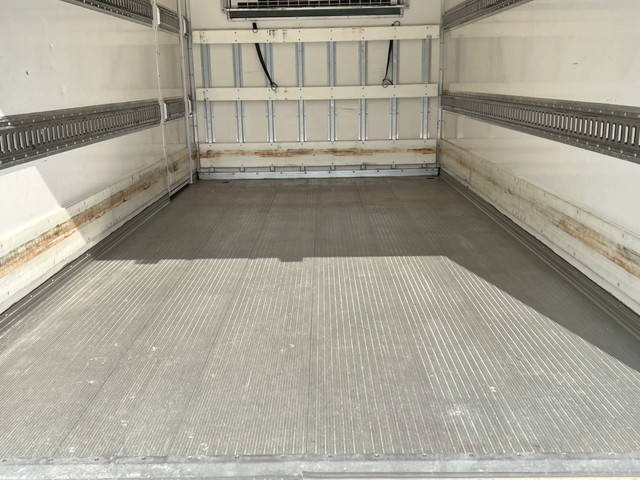 三菱ふそうキャンター冷凍車（冷蔵車）小型（2t・3t）[写真17]