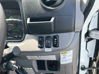 三菱ふそうキャンター冷凍車（冷蔵車）小型（2t・3t）[写真24]