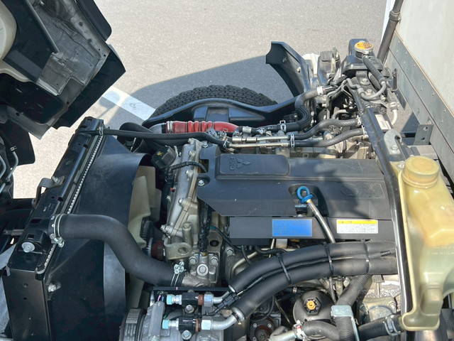 三菱ふそうキャンター冷凍車（冷蔵車）小型（2t・3t）[写真33]