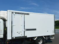 三菱ふそうキャンター冷凍車（冷蔵車）小型（2t・3t）[写真06]