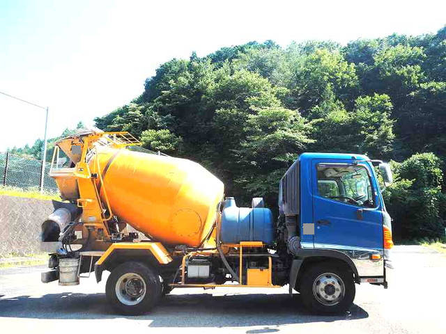 日野レンジャーミキサー車（コンクリートミキサー）中型（4t）[写真04]