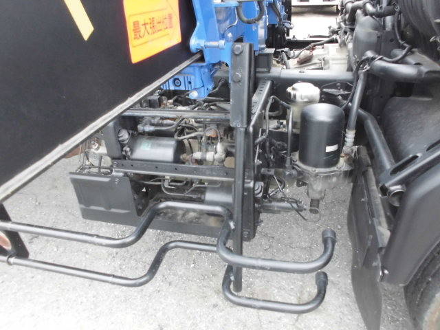 いすゞフォワードクレーン3段中型（4t）[写真14]