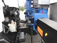 いすゞフォワードクレーン3段中型（4t）[写真17]