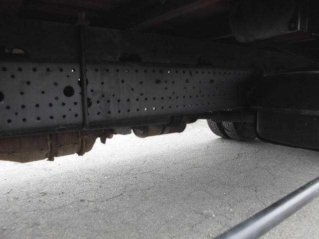 いすゞフォワードクレーン3段中型（4t）[写真18]