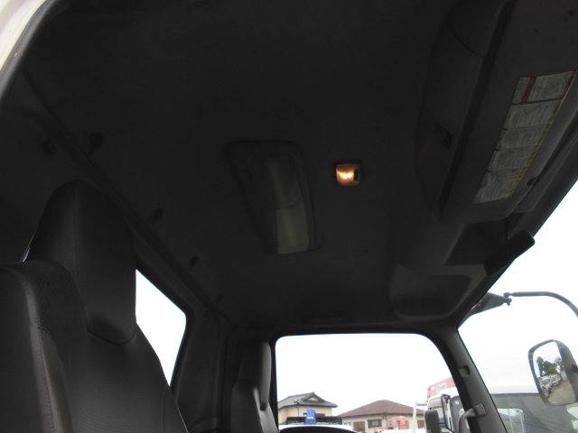 いすゞフォワードクレーン3段中型（4t）[写真33]