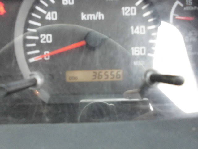 いすゞフォワードクレーン3段中型（4t）[写真35]