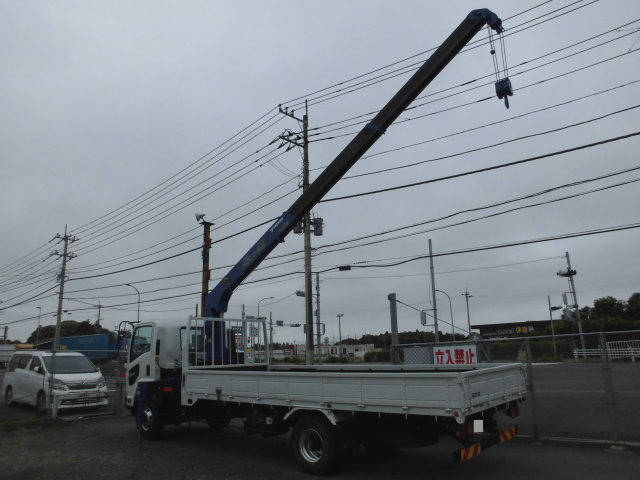 いすゞフォワードクレーン3段中型（4t）[写真04]