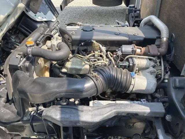 いすゞエルフ平ボディ小型（2t・3t）[写真13]